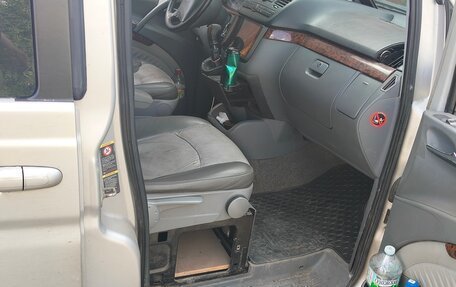 Mercedes-Benz Viano, 2004 год, 1 100 000 рублей, 10 фотография