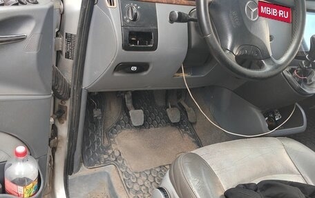 Mercedes-Benz Viano, 2004 год, 1 100 000 рублей, 8 фотография