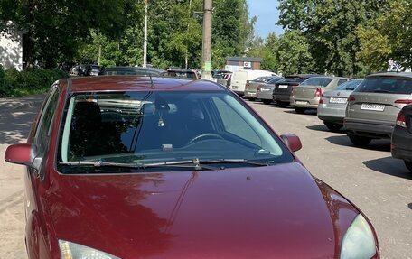 Ford Focus II рестайлинг, 2005 год, 300 000 рублей, 2 фотография