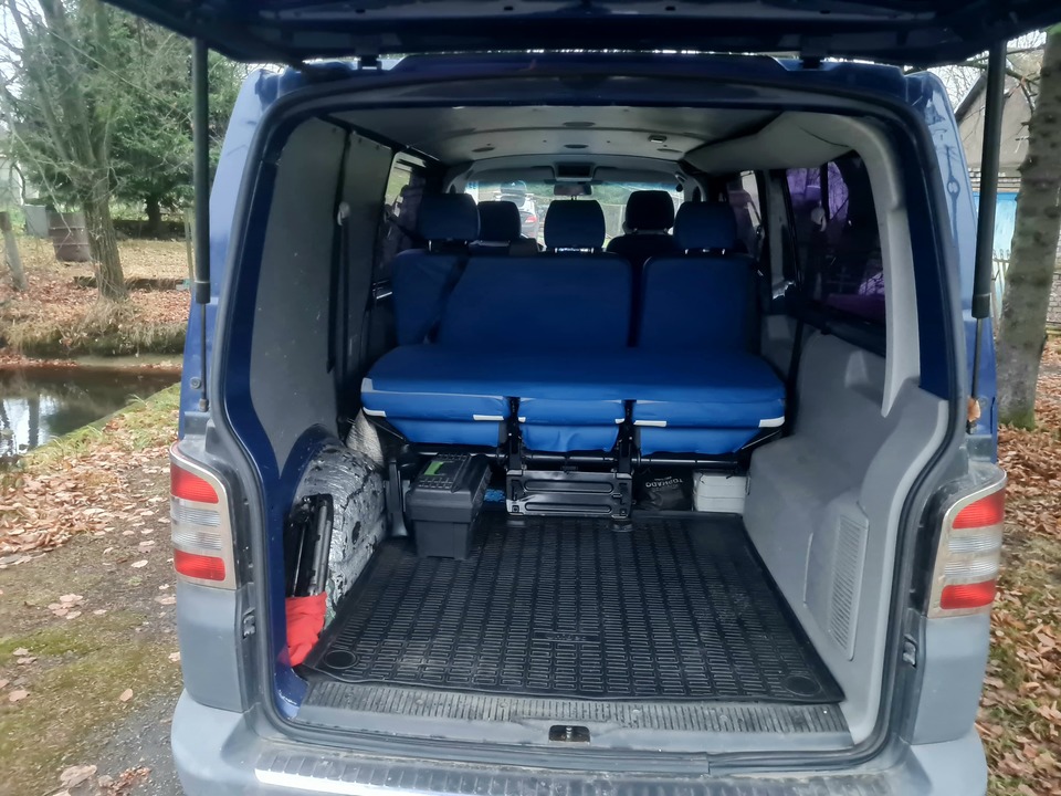 Volkswagen Transporter T5 рестайлинг, 2010 год, 1 419 000 рублей, 8 фотография