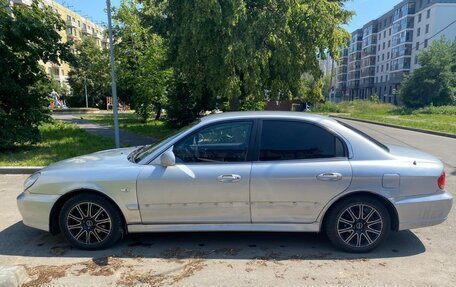 Hyundai Sonata IV рестайлинг, 2005 год, 270 000 рублей, 2 фотография