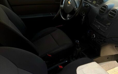 Chevrolet Aveo III, 2010 год, 560 000 рублей, 6 фотография