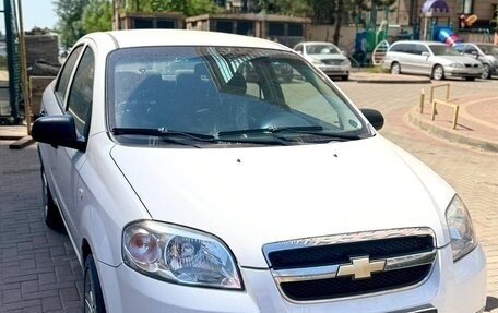 Chevrolet Aveo III, 2010 год, 560 000 рублей, 3 фотография
