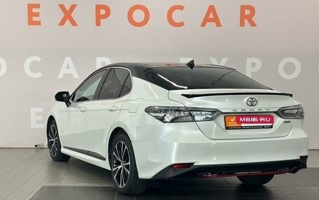 Toyota Camry, 2020 год, 3 050 000 рублей, 5 фотография