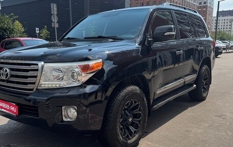 Toyota Land Cruiser 200, 2012 год, 3 000 000 рублей, 2 фотография