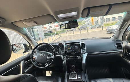 Toyota Land Cruiser 200, 2012 год, 3 000 000 рублей, 8 фотография