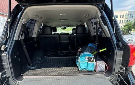 Toyota Land Cruiser 200, 2012 год, 3 000 000 рублей, 10 фотография