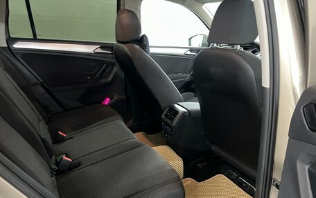 Volkswagen Tiguan II, 2019 год, 2 050 000 рублей, 11 фотография