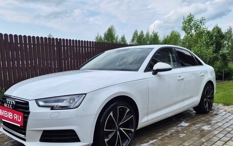 Audi A4, 2018 год, 2 700 000 рублей, 2 фотография