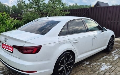 Audi A4, 2018 год, 2 700 000 рублей, 5 фотография