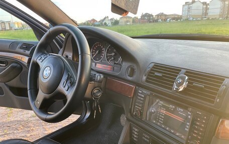 BMW 5 серия, 2001 год, 910 000 рублей, 7 фотография