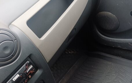 Renault Logan I, 2012 год, 575 000 рублей, 10 фотография