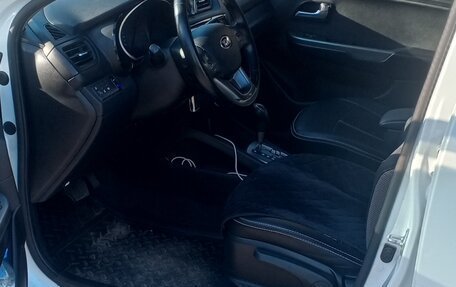 KIA Rio III рестайлинг, 2013 год, 1 200 000 рублей, 3 фотография