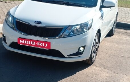 KIA Rio III рестайлинг, 2013 год, 1 200 000 рублей, 4 фотография