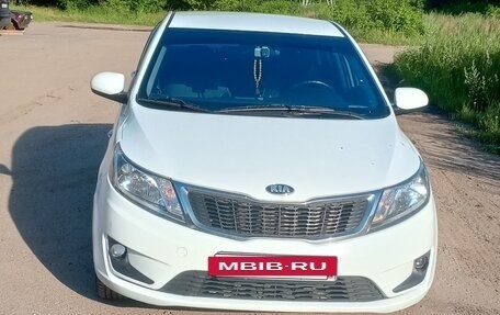 KIA Rio III рестайлинг, 2013 год, 1 200 000 рублей, 17 фотография