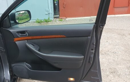 Toyota Avensis III рестайлинг, 2006 год, 770 000 рублей, 6 фотография