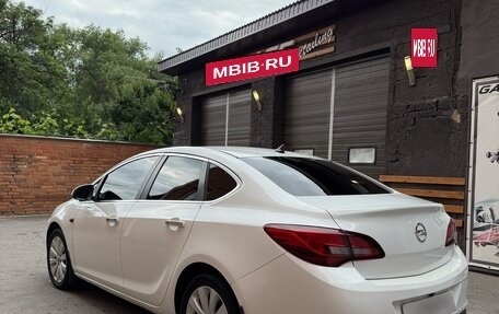Opel Astra J, 2012 год, 1 190 000 рублей, 6 фотография