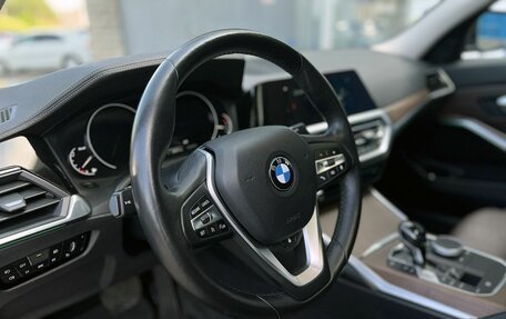 BMW 3 серия, 2019 год, 4 200 000 рублей, 11 фотография