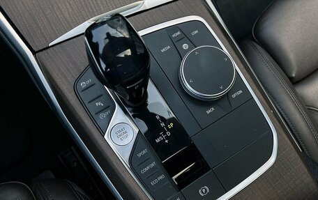 BMW 3 серия, 2019 год, 4 200 000 рублей, 18 фотография