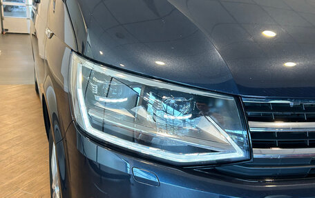 Volkswagen Multivan T6 рестайлинг, 2019 год, 4 600 000 рублей, 7 фотография