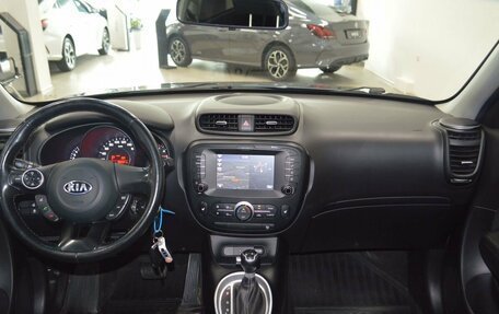 KIA Soul II рестайлинг, 2018 год, 1 555 000 рублей, 33 фотография