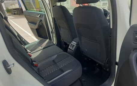 Skoda Yeti I рестайлинг, 2015 год, 1 445 000 рублей, 18 фотография