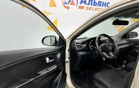 KIA Rio III рестайлинг, 2012 год, 680 000 рублей, 20 фотография