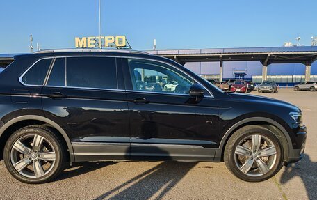 Volkswagen Tiguan II, 2017 год, 3 000 000 рублей, 2 фотография
