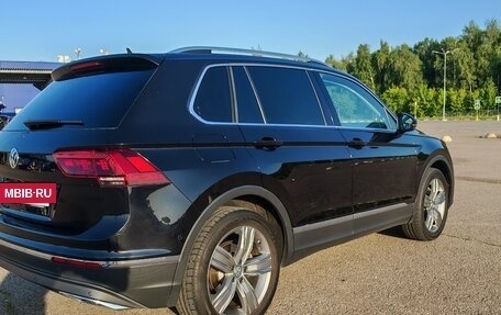 Volkswagen Tiguan II, 2017 год, 3 000 000 рублей, 3 фотография