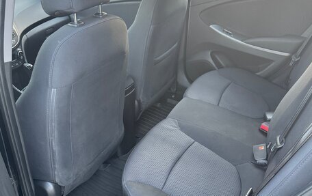 Hyundai Solaris II рестайлинг, 2014 год, 1 130 000 рублей, 29 фотография