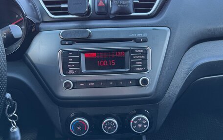 KIA Rio III рестайлинг, 2016 год, 650 000 рублей, 17 фотография