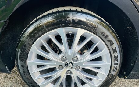 Toyota Camry, 2019 год, 2 350 000 рублей, 10 фотография