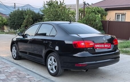 Volkswagen Jetta VI, 2013 год, 1 290 000 рублей, 3 фотография