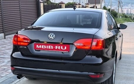 Volkswagen Jetta VI, 2013 год, 1 290 000 рублей, 4 фотография