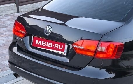 Volkswagen Jetta VI, 2013 год, 1 290 000 рублей, 6 фотография