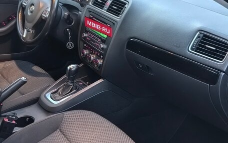 Volkswagen Jetta VI, 2013 год, 1 290 000 рублей, 15 фотография