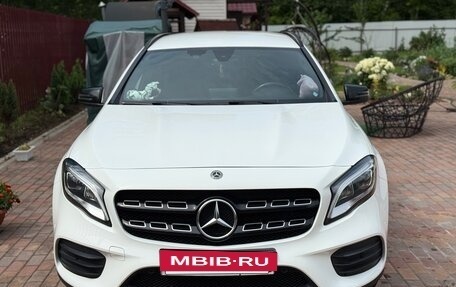 Mercedes-Benz GLA, 2018 год, 3 500 000 рублей, 2 фотография