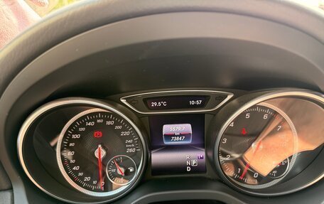 Mercedes-Benz GLA, 2018 год, 3 500 000 рублей, 12 фотография