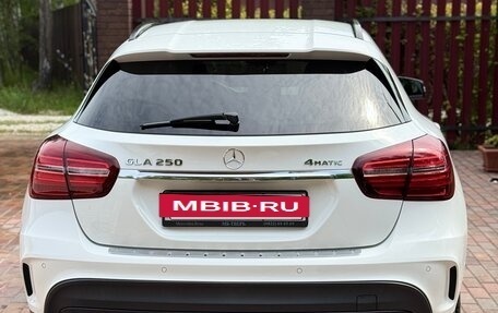 Mercedes-Benz GLA, 2018 год, 3 500 000 рублей, 3 фотография