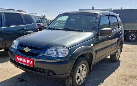 Chevrolet Niva I рестайлинг, 2019 год, 920 000 рублей, 1 фотография