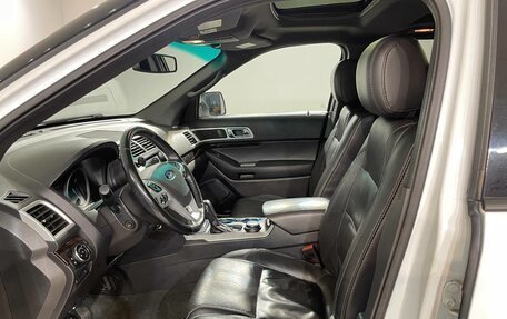 Ford Explorer VI, 2014 год, 1 790 000 рублей, 13 фотография