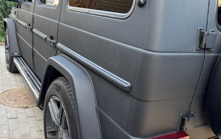 Mercedes-Benz G-Класс W463 рестайлинг _ii, 2001 год, 2 200 000 рублей, 3 фотография