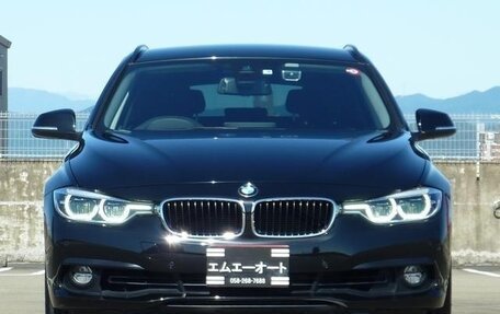 BMW 3 серия, 2019 год, 1 370 855 рублей, 2 фотография
