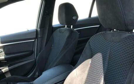 BMW 3 серия, 2018 год, 1 560 855 рублей, 8 фотография
