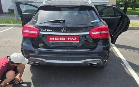 Mercedes-Benz GLA, 2017 год, 2 290 000 рублей, 10 фотография