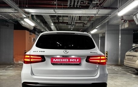 Mercedes-Benz GLC, 2015 год, 2 700 000 рублей, 4 фотография