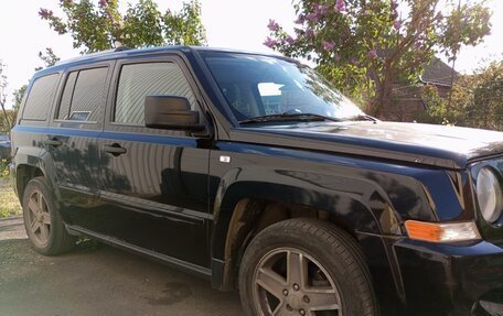 Jeep Liberty (Patriot), 2007 год, 850 000 рублей, 2 фотография