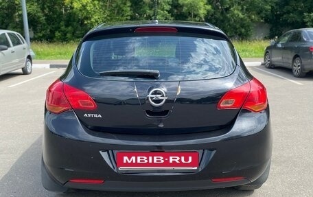 Opel Astra J, 2010 год, 650 000 рублей, 6 фотография
