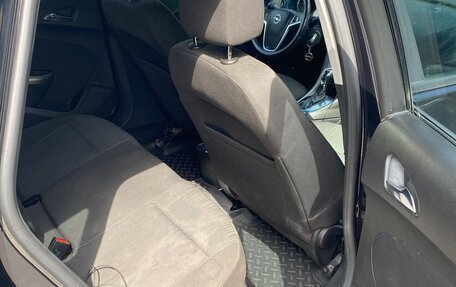 Opel Astra J, 2010 год, 650 000 рублей, 10 фотография