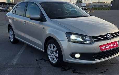 Volkswagen Polo VI (EU Market), 2013 год, 1 000 000 рублей, 14 фотография